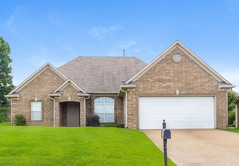 1st image of 55 Mossy Springs Dr