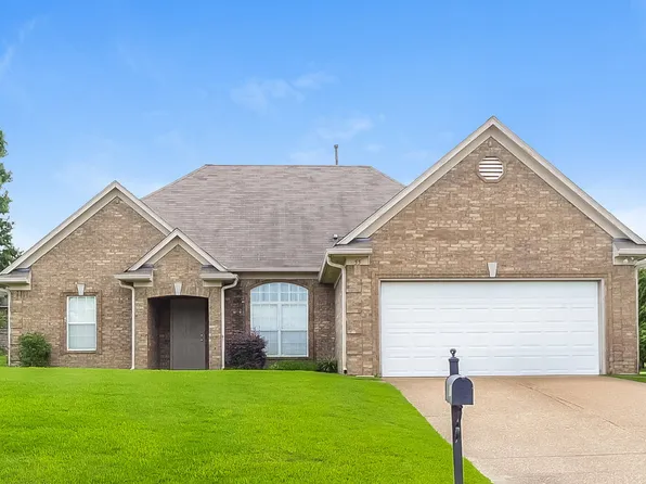 55 Mossy Springs Dr, Oakland, TN 38060