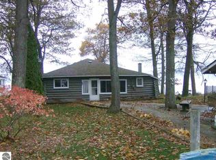 968 Huron St, East Tawas, MI 48730