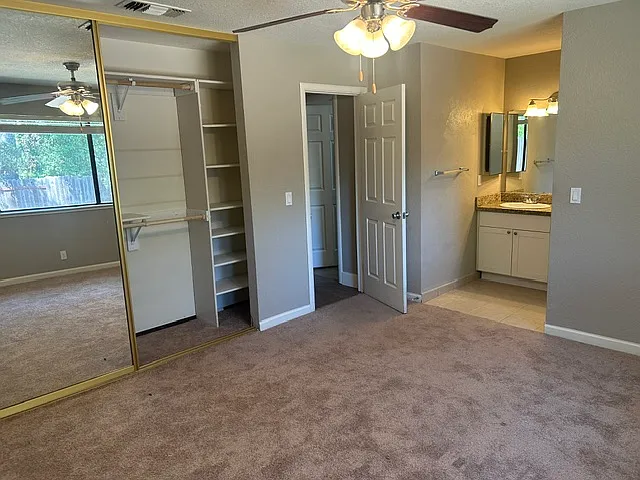 8601 Stratus Dr — Photo 13