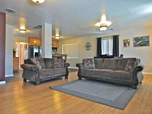 4th image of 22628 Marbella Ave