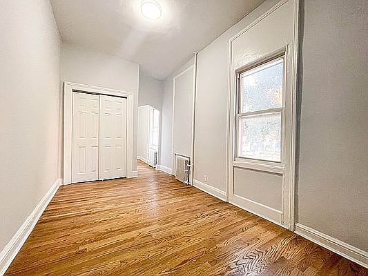 4th image of 431 Humboldt St APT 2R