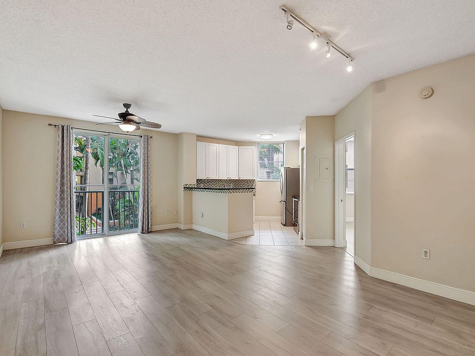 1st image of 630 S Sapodilla Avenue #205