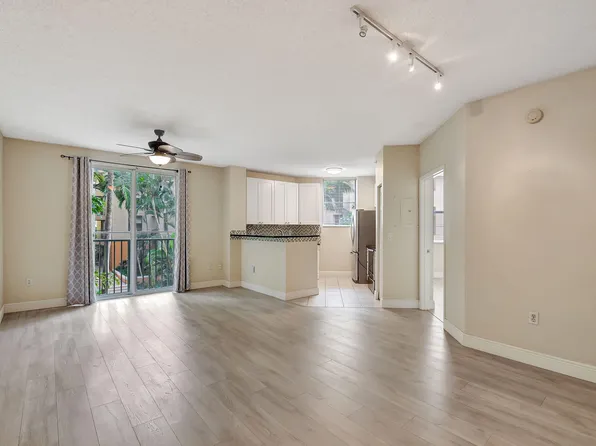 630 S Sapodilla Avenue #205, West Palm Beach, FL 33401