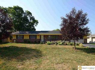 5323 Newport Ave, Omaha, NE 68152