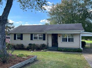 431 N Ezell St, Sharon, TN 38255