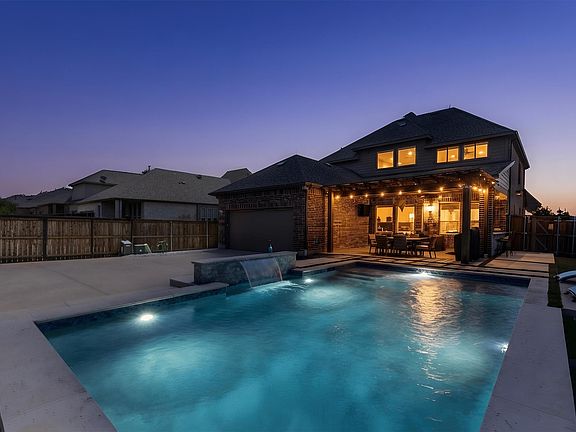 3rd image of 12110 Curry Creek Dr