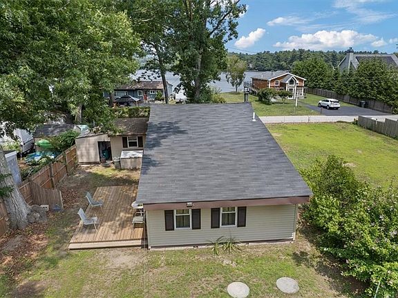 3rd image of 193 Shady Valley Rd