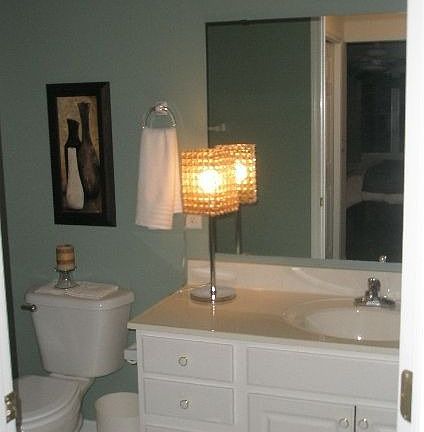 Bedroom Off Bathroom