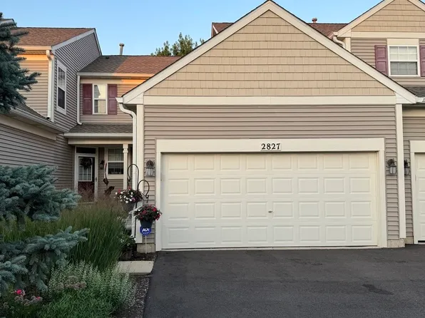 2827 White Thorn Cir, Naperville, IL 60564