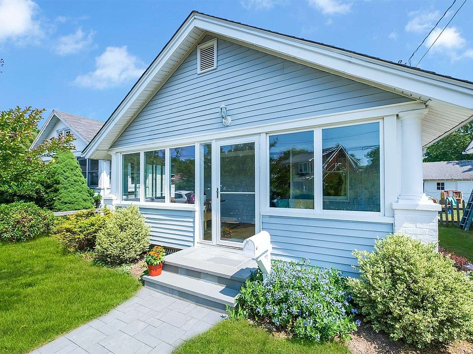 770 Knapp Place, Greenport, NY 11944 Zillow
