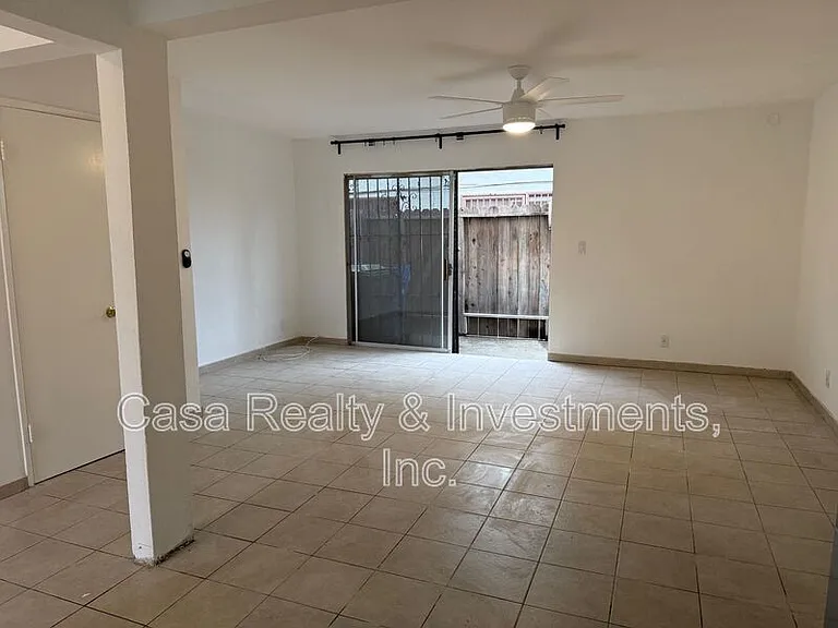 16920 S Vermont Ave #D — Photo 6