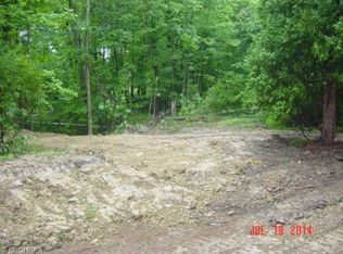 291 N Main St, Chagrin Falls, OH 44022