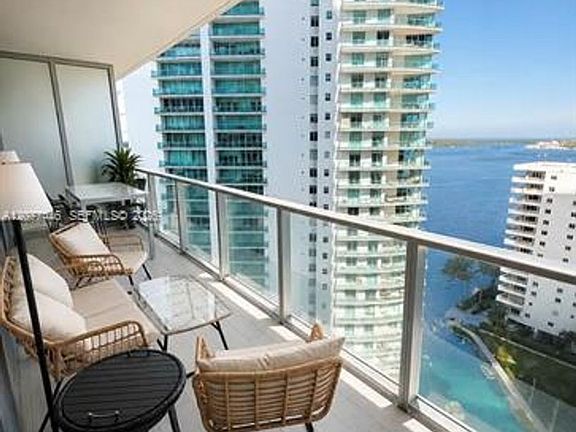 2nd image of 1300 Brickell Bay Dr #Cu-1807