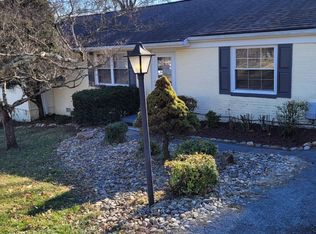 5513 Paula Rd, Knoxville, TN 37912