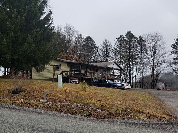 2nd image of 1134 W Mud Pike
