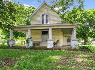 8522 Windsor Dr, Newburgh, IN 47630