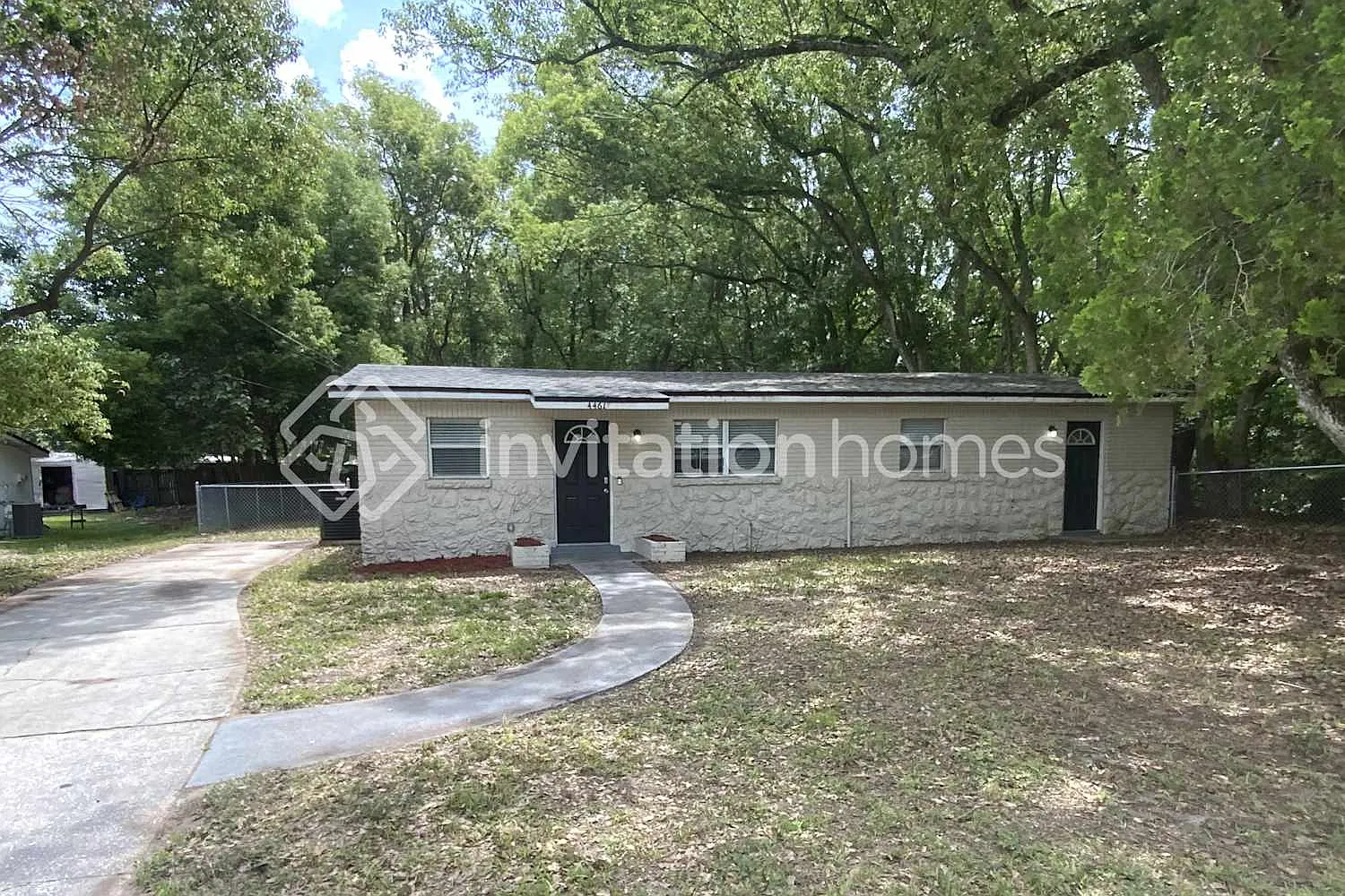 4461 Melvin Cir E Jacksonville, FL 32210 — Photo 1