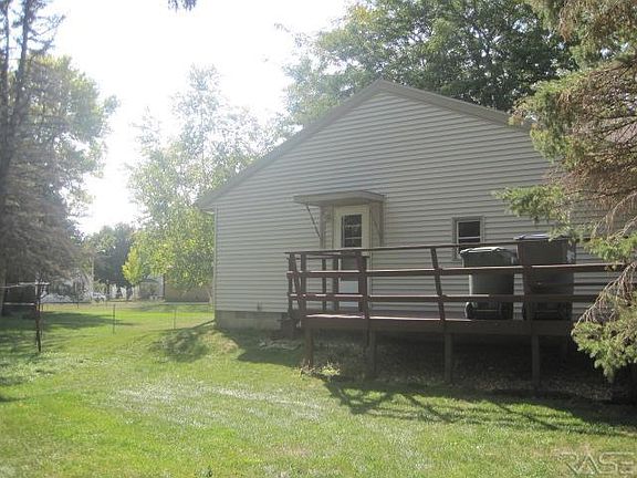 2nd image of 204 E Adams Ave