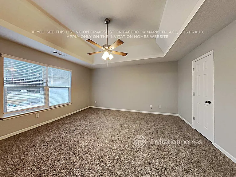 3913 Arabian Way — Photo 11