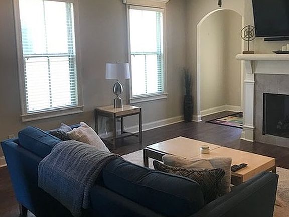 3rd image of 107 Laurel Grove Blvd