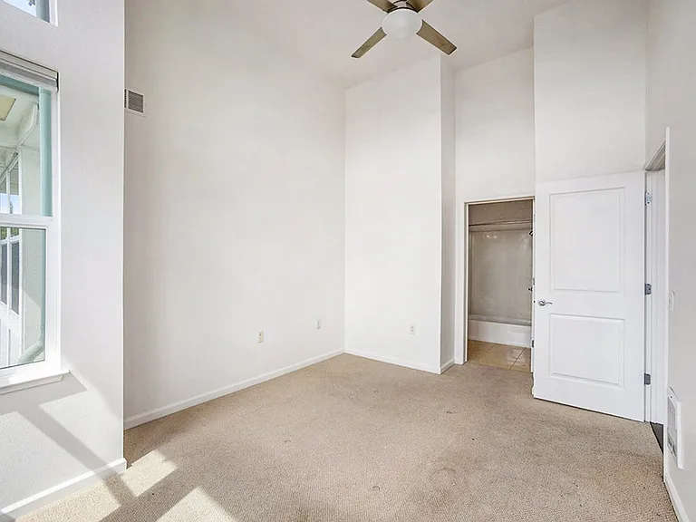 655 12th St #411 — Photo 13
