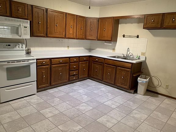 4th image of 1511 N 13th St