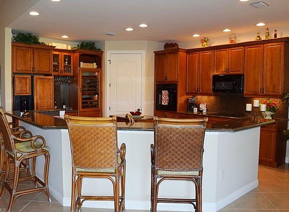3rd image of 28730 Altessa Way APT 201