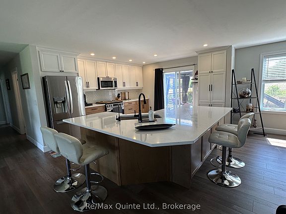 2nd image of 566 Huff Rd