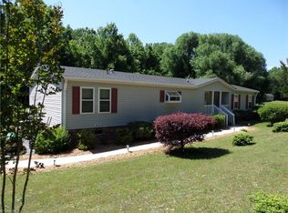 960 Visser Ln, Winston Salem, NC 27107