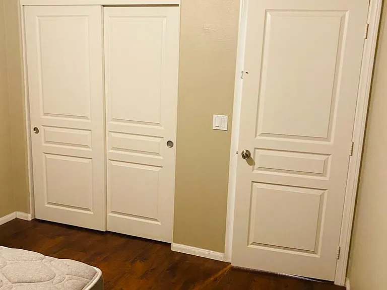 4300 Newton Ave #33 — Photo 15