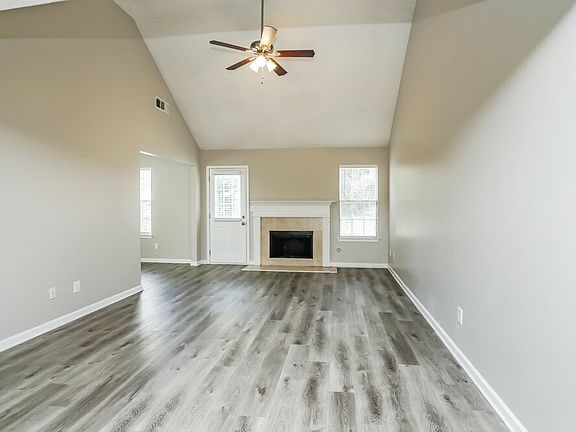 4th image of 3602 Broken Arrow Ct