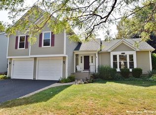 1903 Jeanette Ave, St Charles, IL 60174