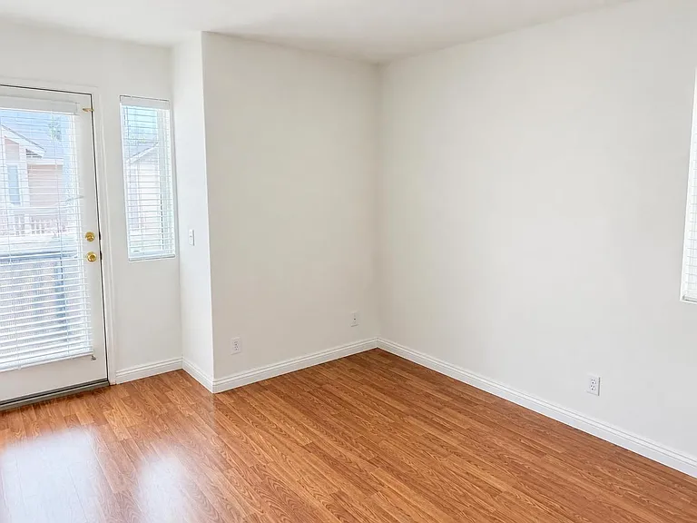 108 Citrus Ranch Rd — Photo 22