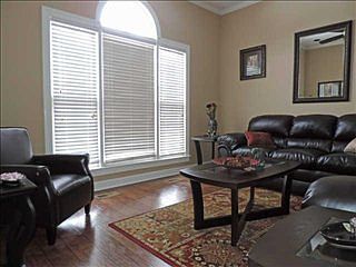 2nd image of 400 Treemont Dr