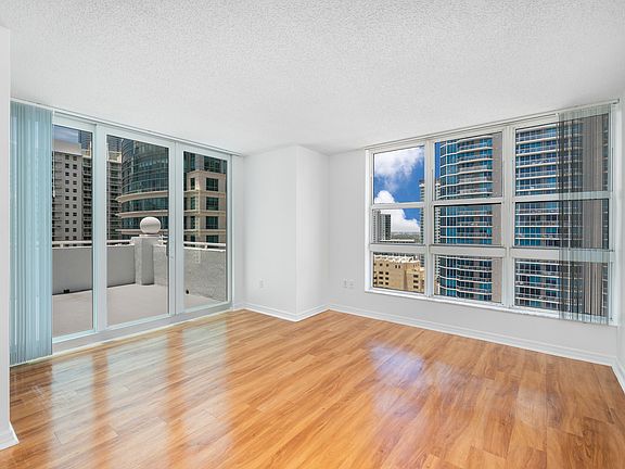 2nd image of 1111 Brickell Bay Dr APT 2601