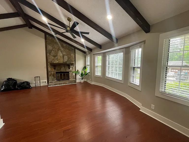 4599 Iroquois Trl — Photo 2