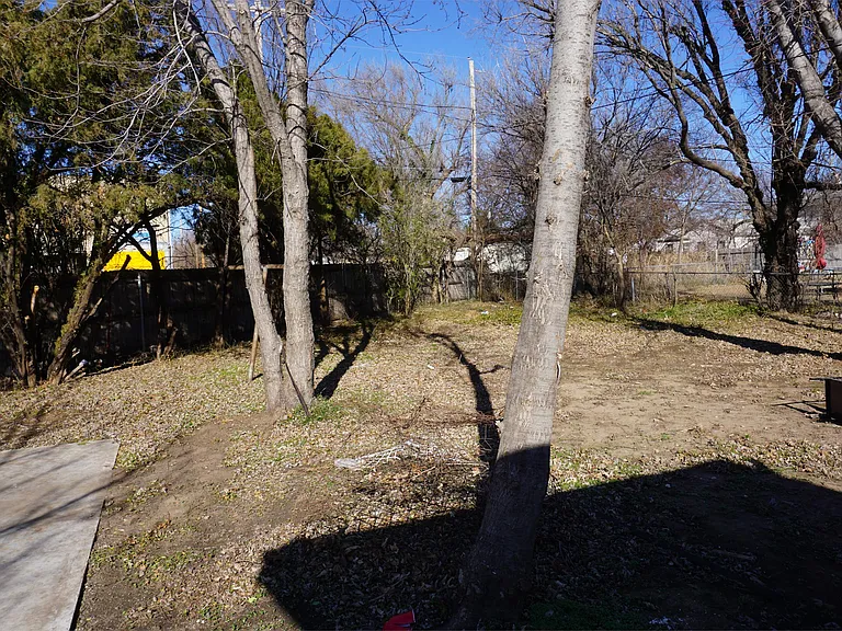 315 W Lilac Ln — Photo 22