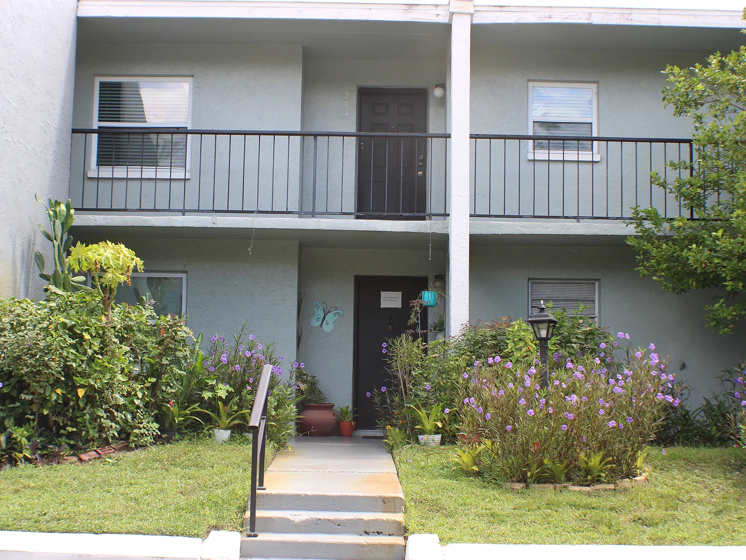 2 bed, 1026 sqft, $1,650 — Photo 3