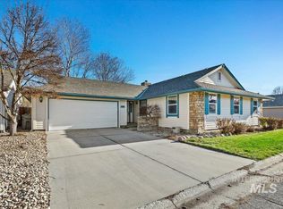 222 W Greensboro Ct, Boise, ID 83706