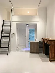 Rented by Aryeh Realty