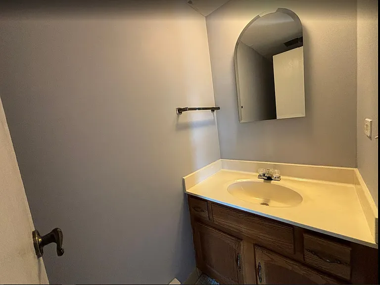 231 Gregory St #11 — Photo 8