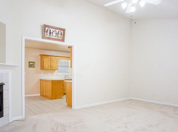 3rd image of 78 Bunker Dr