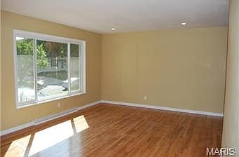 4th image of 7109 Val Brook Ln