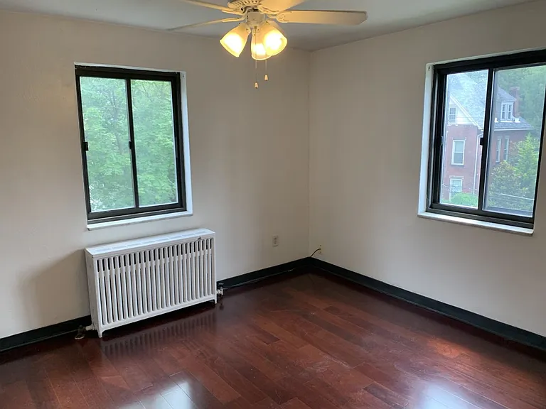 819 College Avenue — Photo 6