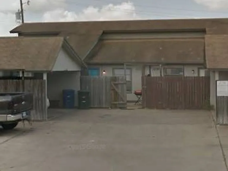 5735 Crestmore Dr — Photo 1