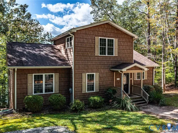 578 High Point Trl, Heathsville, VA 22473