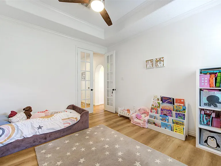 14510 Tivoli Dr — Photo 35