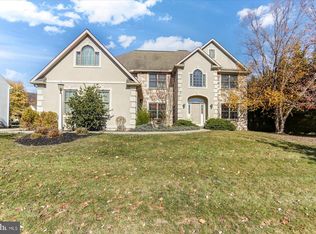 2303 Abbey Ln, Harrisburg, PA 17112
