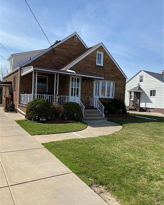 1st image of 116 Mansion Ave
